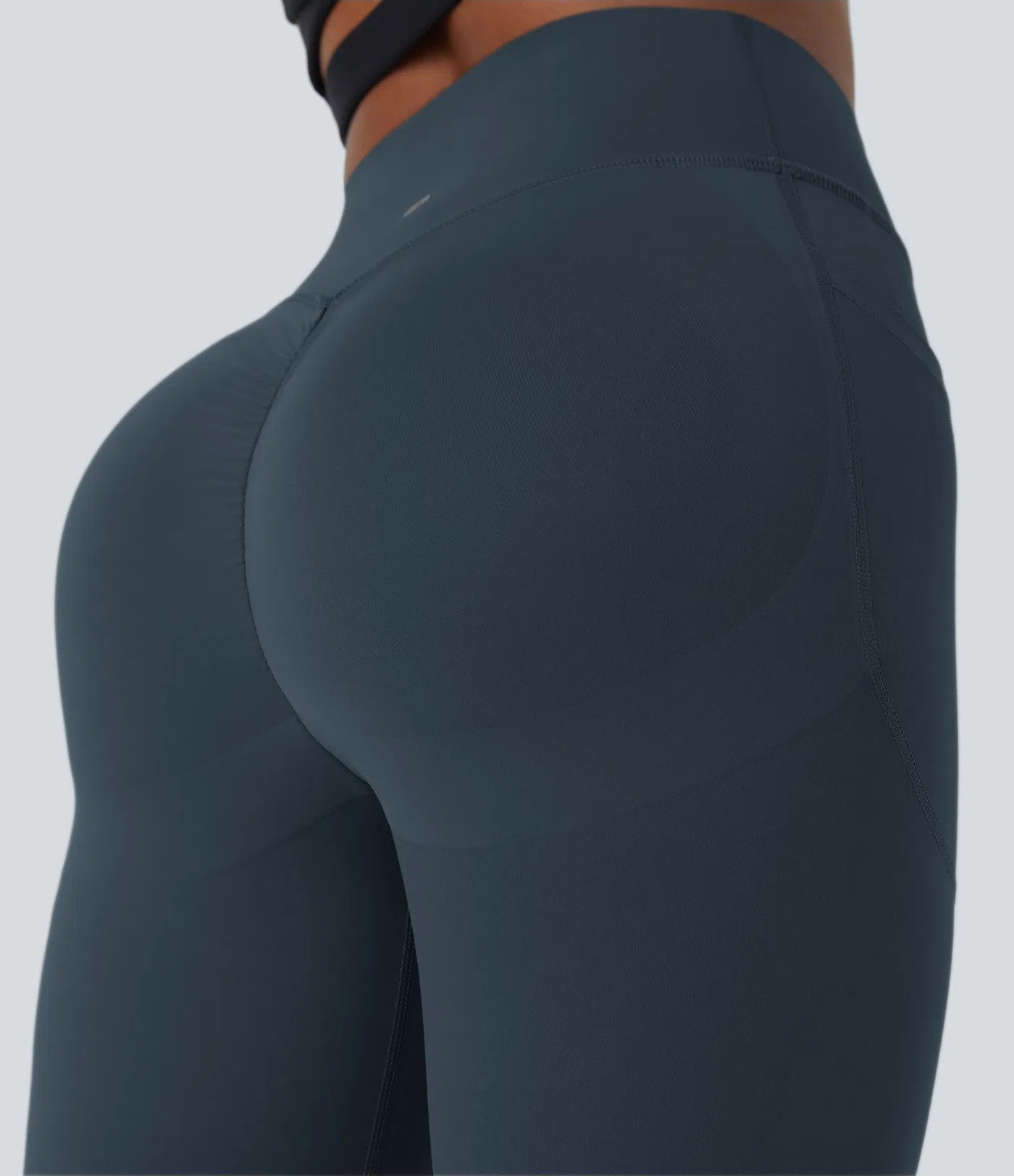 UltraSculpt™ High-Waisted Scrunch Leggings