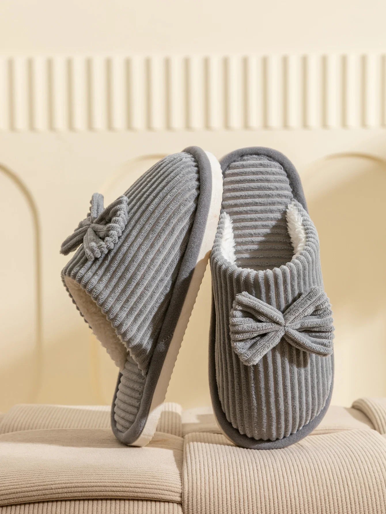 Women's Bow Slippers – Cozy Fall/Winter Indoor Shoes