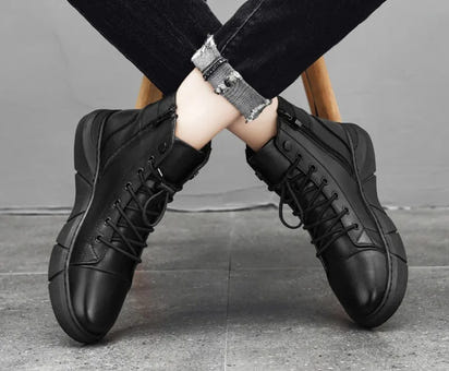 Fashion Men’s Leather Boots — Waterproof & Stylish