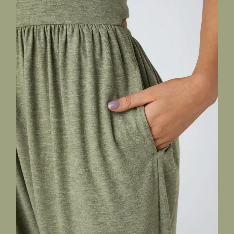 Chic Backless High-Waist Jumpsuit