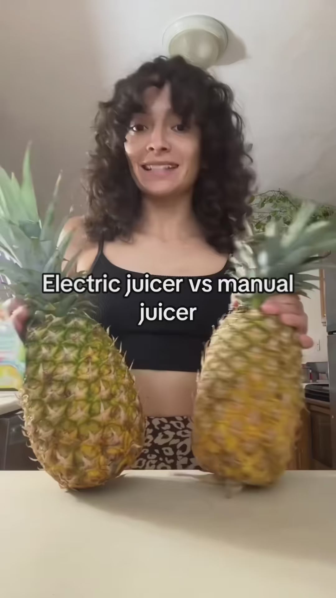 Manual MCJ2 Stainless Steel Juicer – Fresh Power in Your Hands video
